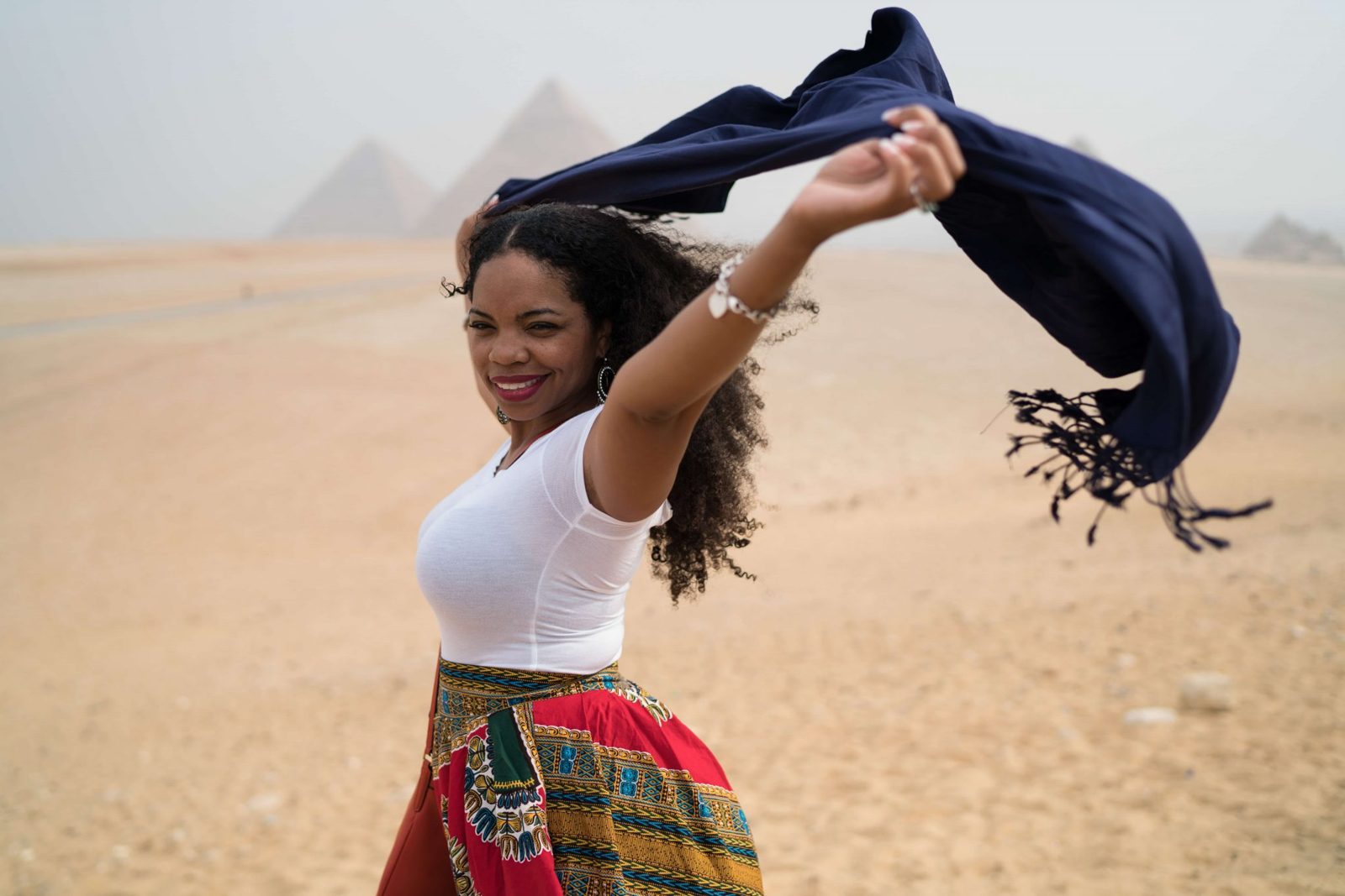 A scroll-stopping moment from Claire's Egypt departure